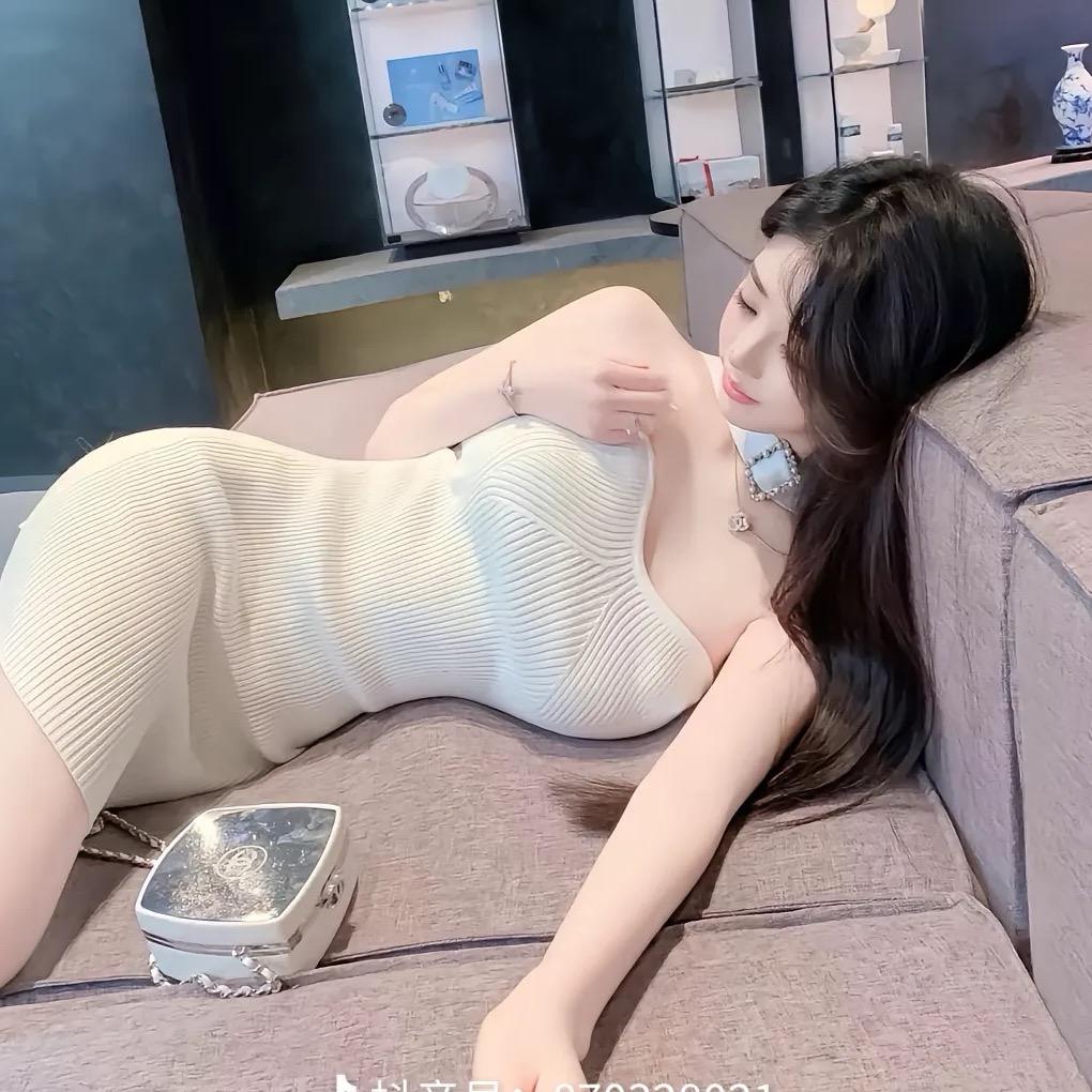 悲伤𝙆𝙞𝙩𝙩𝙮猫.