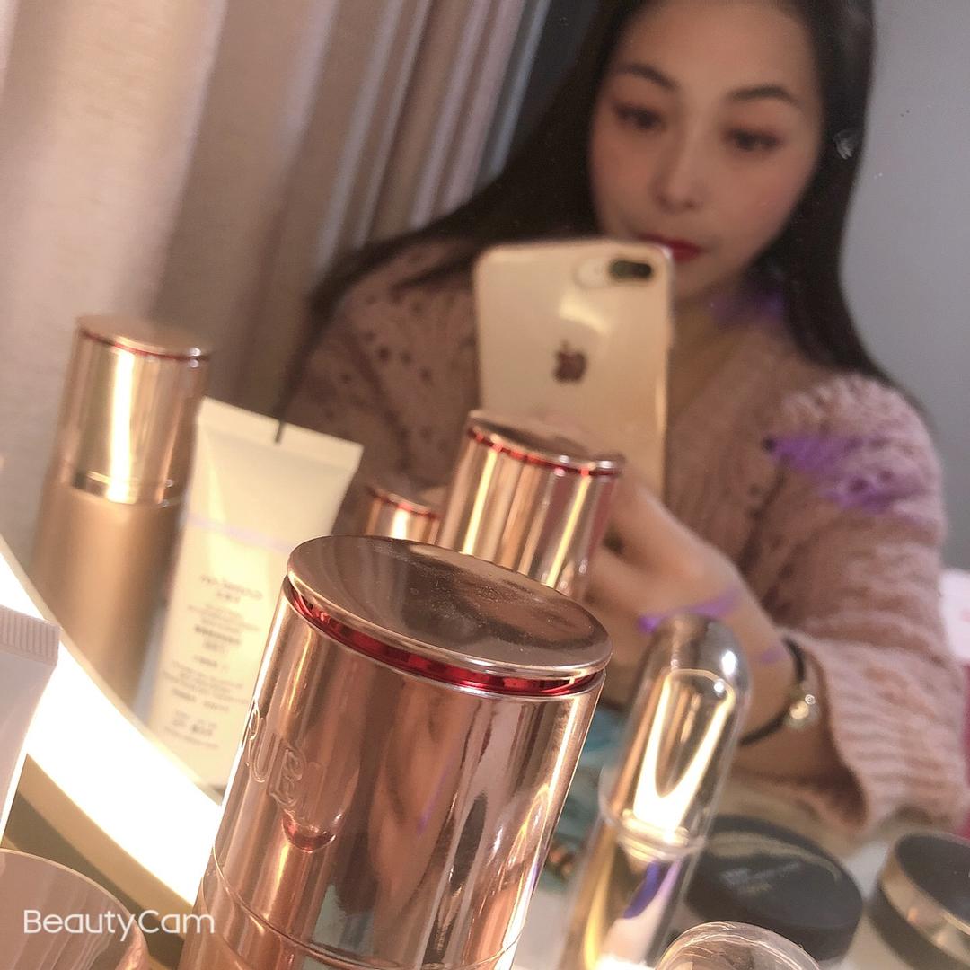 平舆县伊人美业店