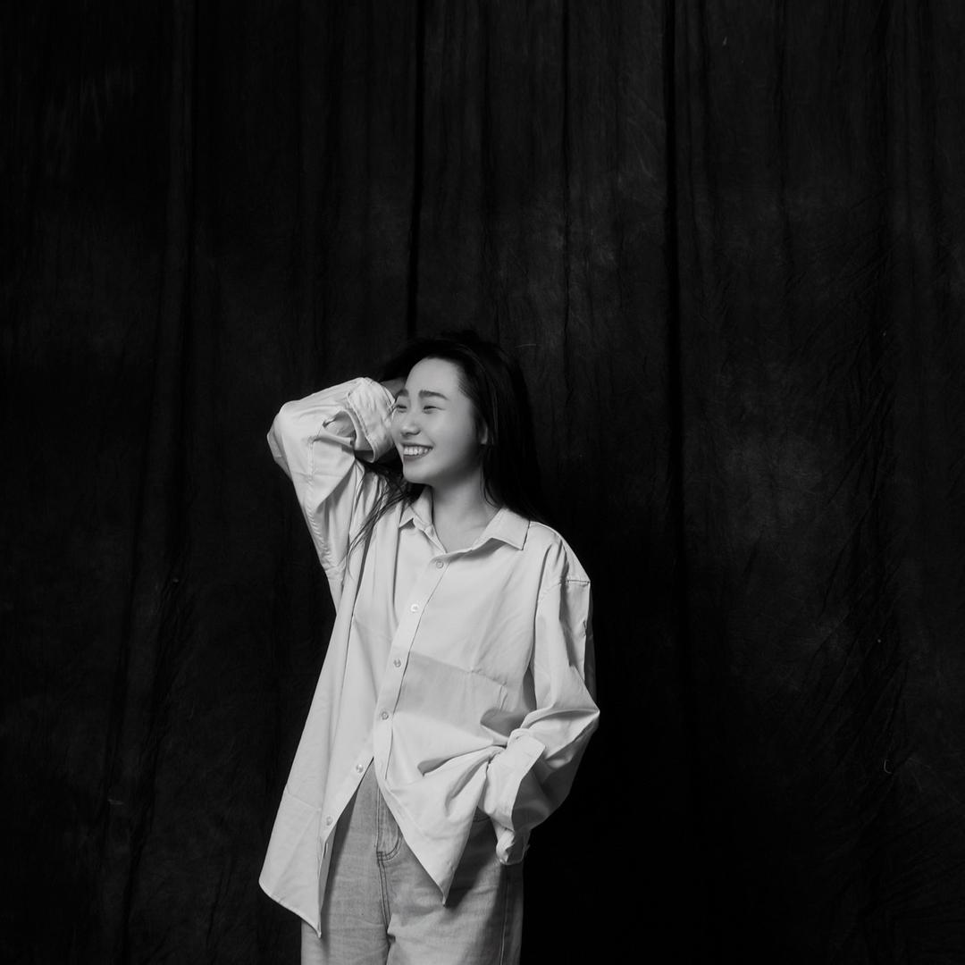 柒七的化妆师