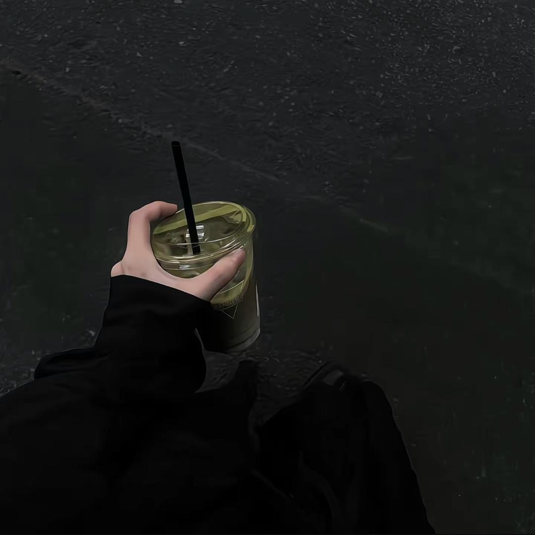 风与路人.