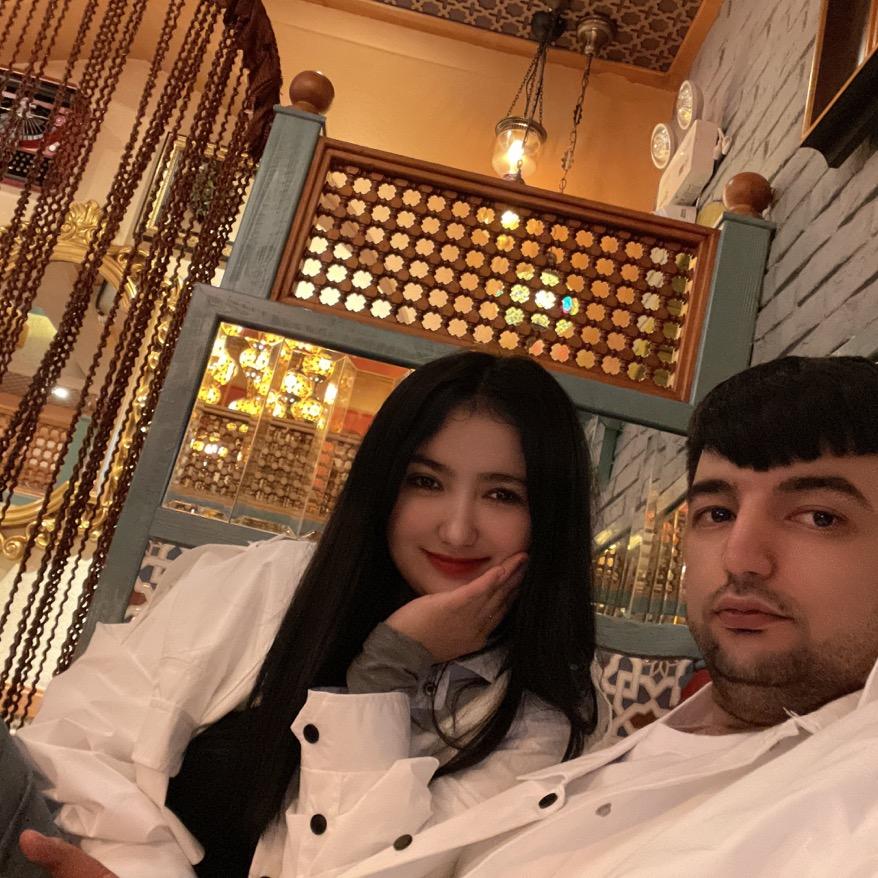 迪丽乌孜服装店