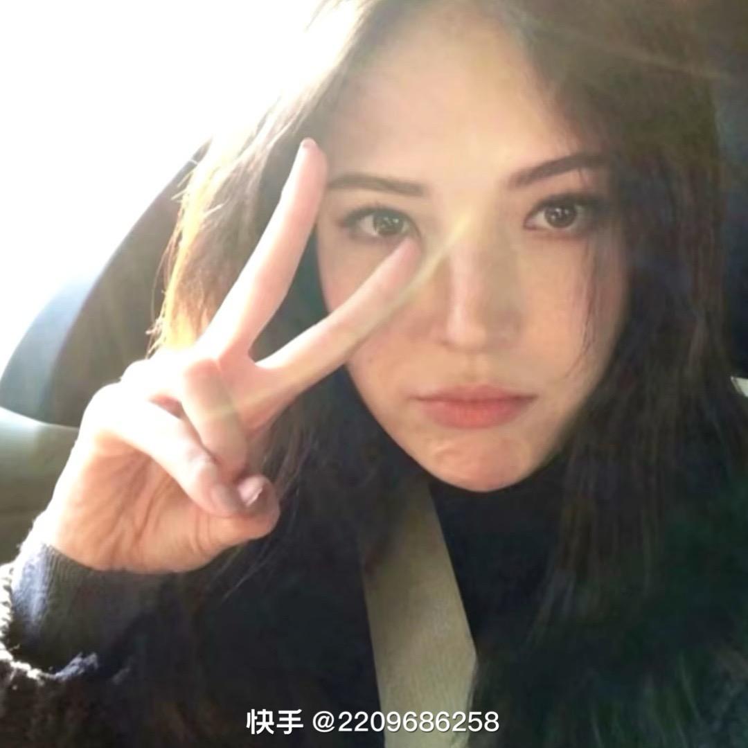 མཚོ་ལུ་སྒྲོན་མ།