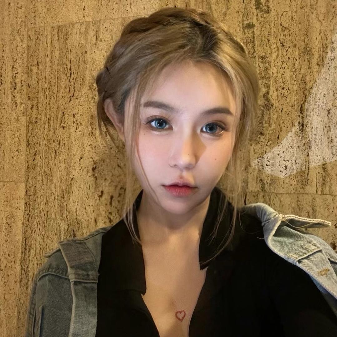 芹菜酱🎀