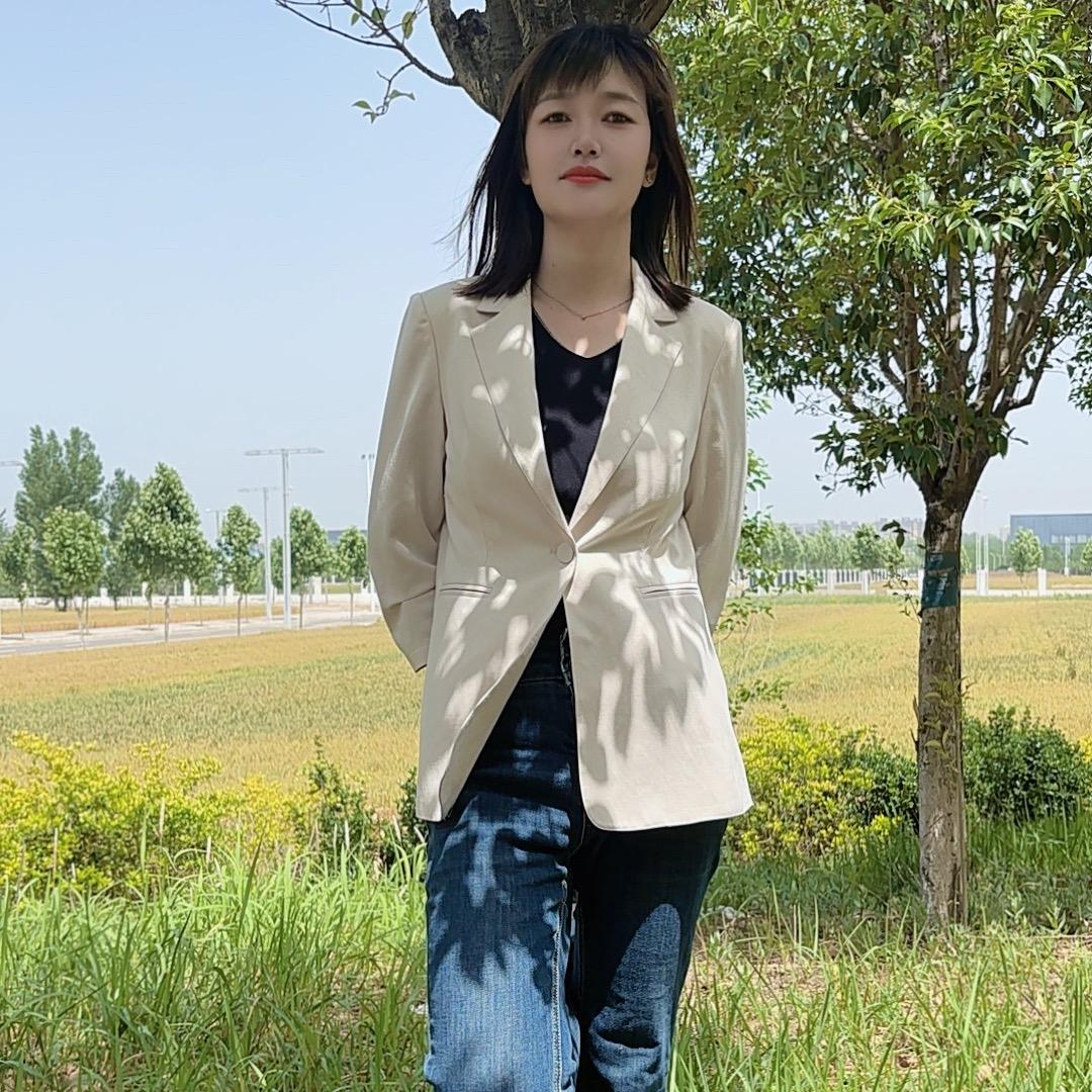 玲儿💕    （ 单身 ）