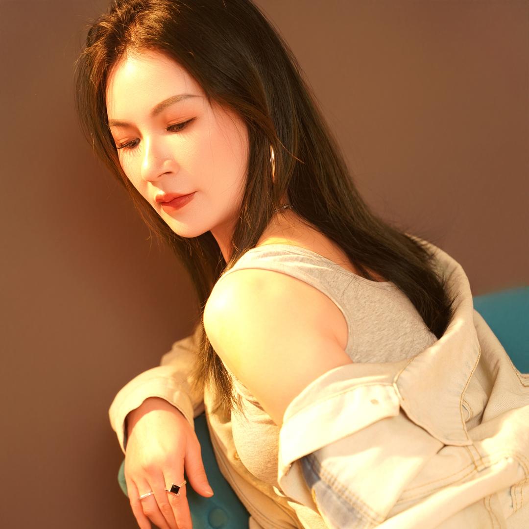 梓钰｛女装店｝