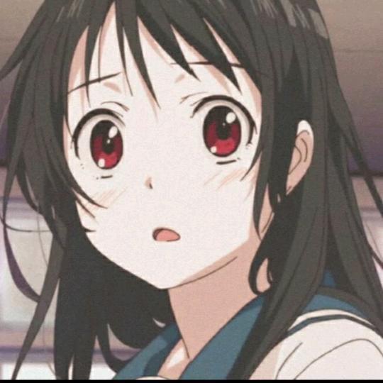 璐璐吃素.
