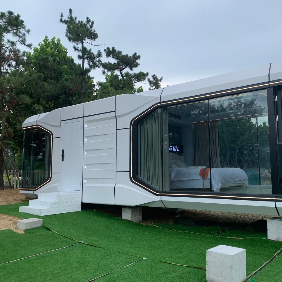 玉柜绣景太空舱