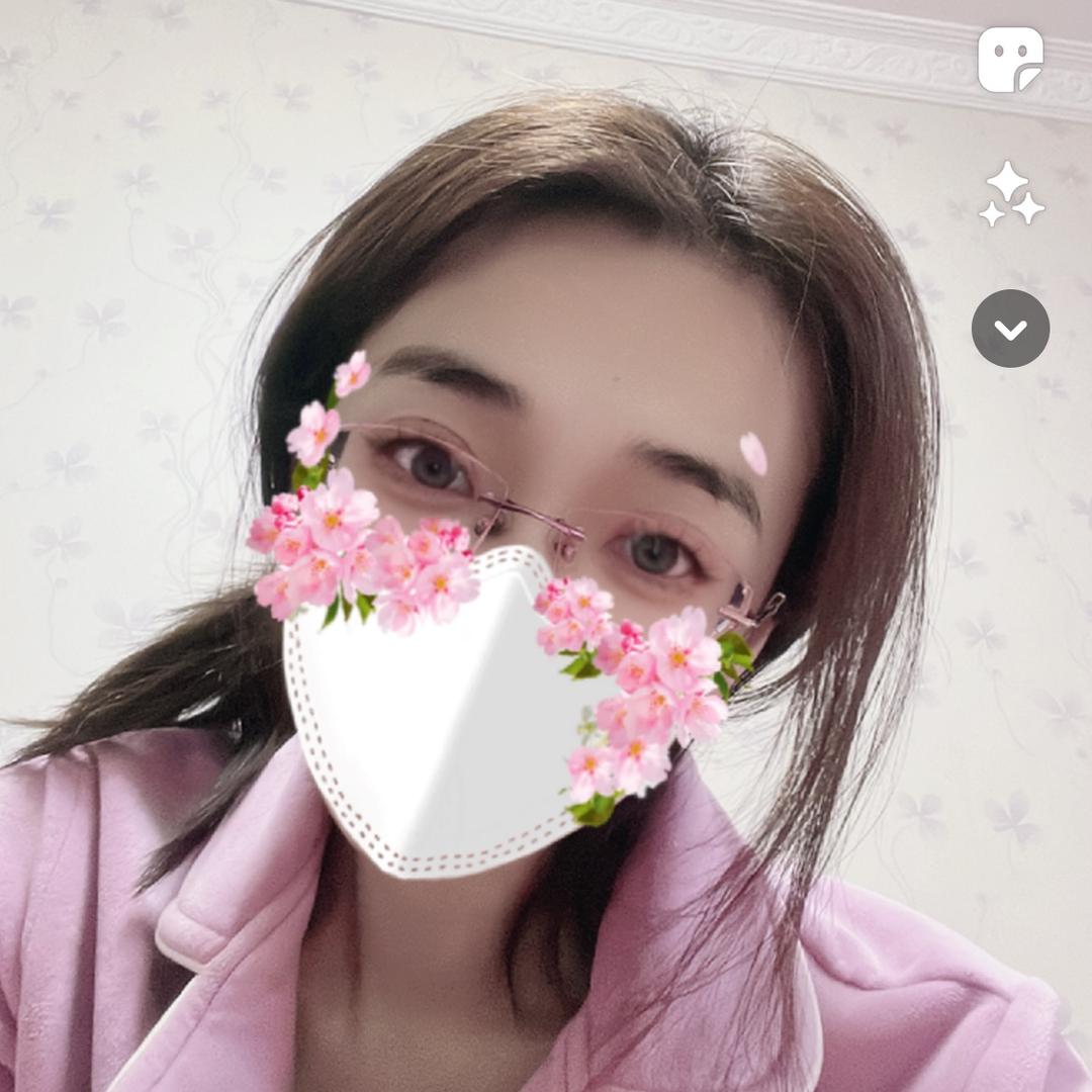 嘻嘻以嘻嘻