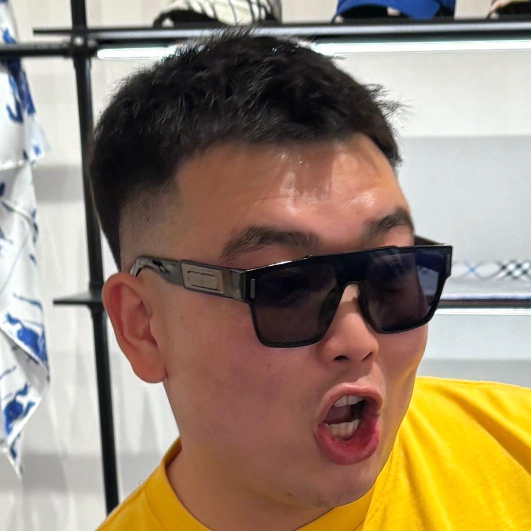 鲍鲍（陕北美式男孩）
