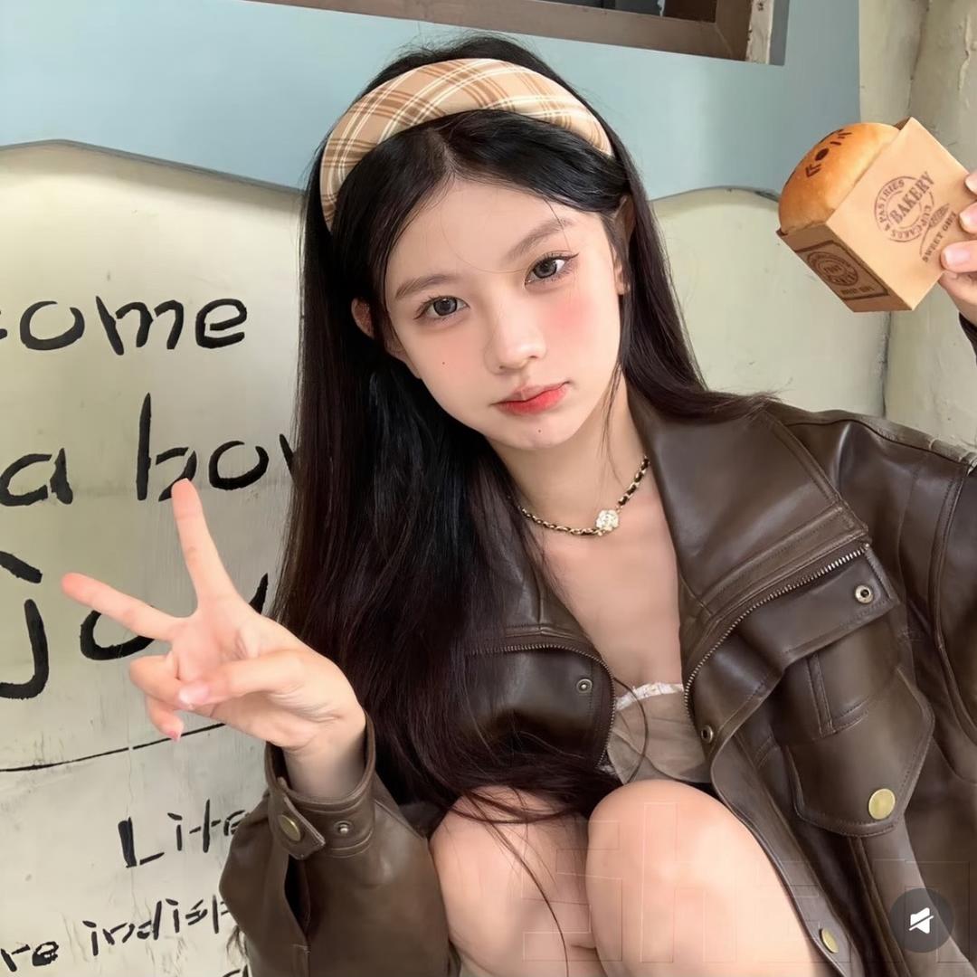 小小鹿奈奈₊⁺