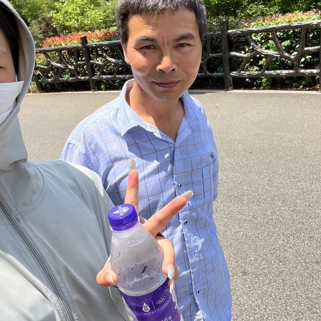 倔强王先生