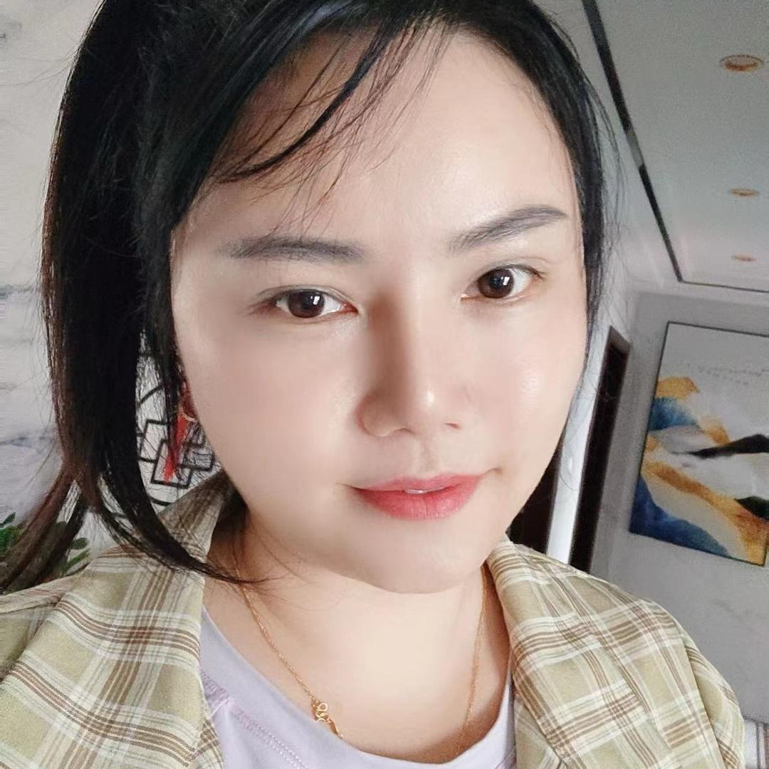 周周（产后宝妈逆袭记）