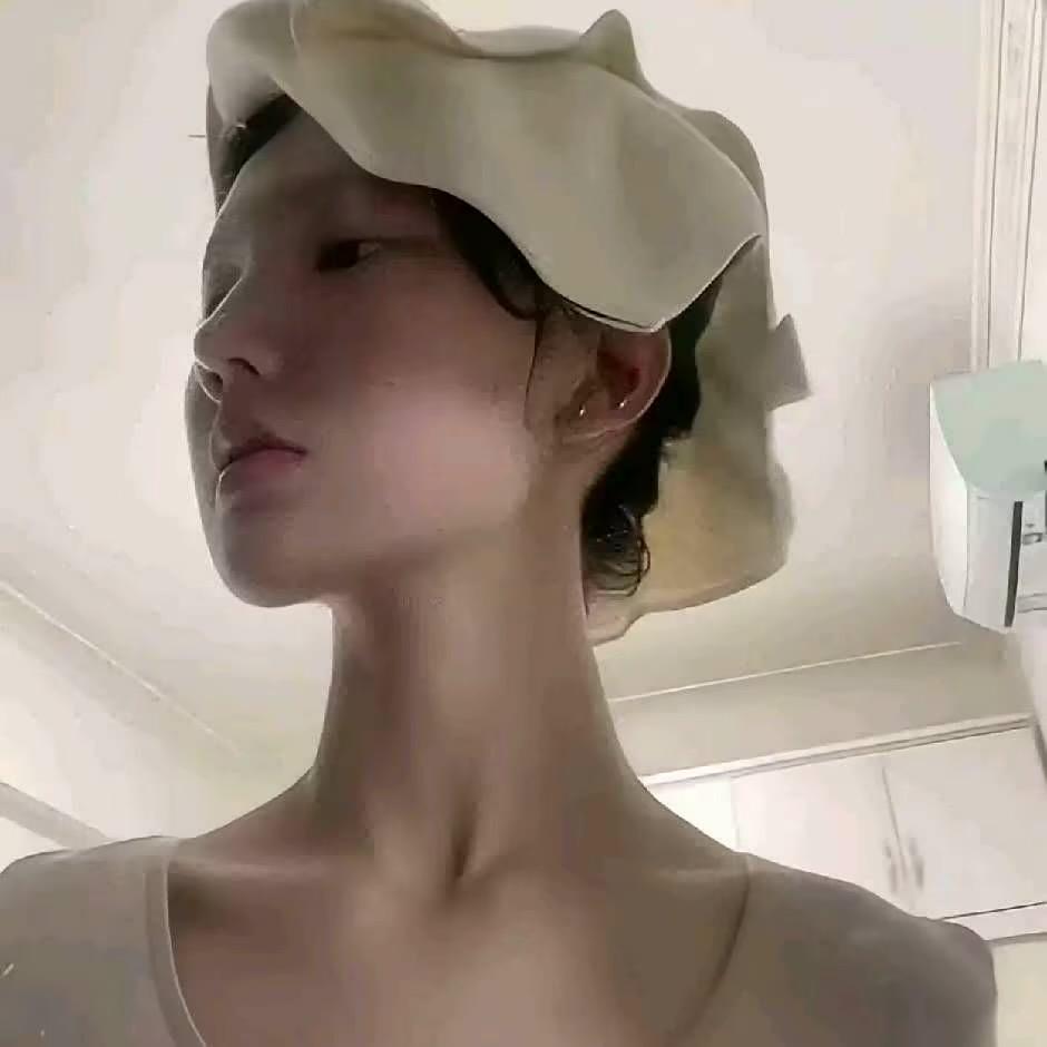 小松寻奈子