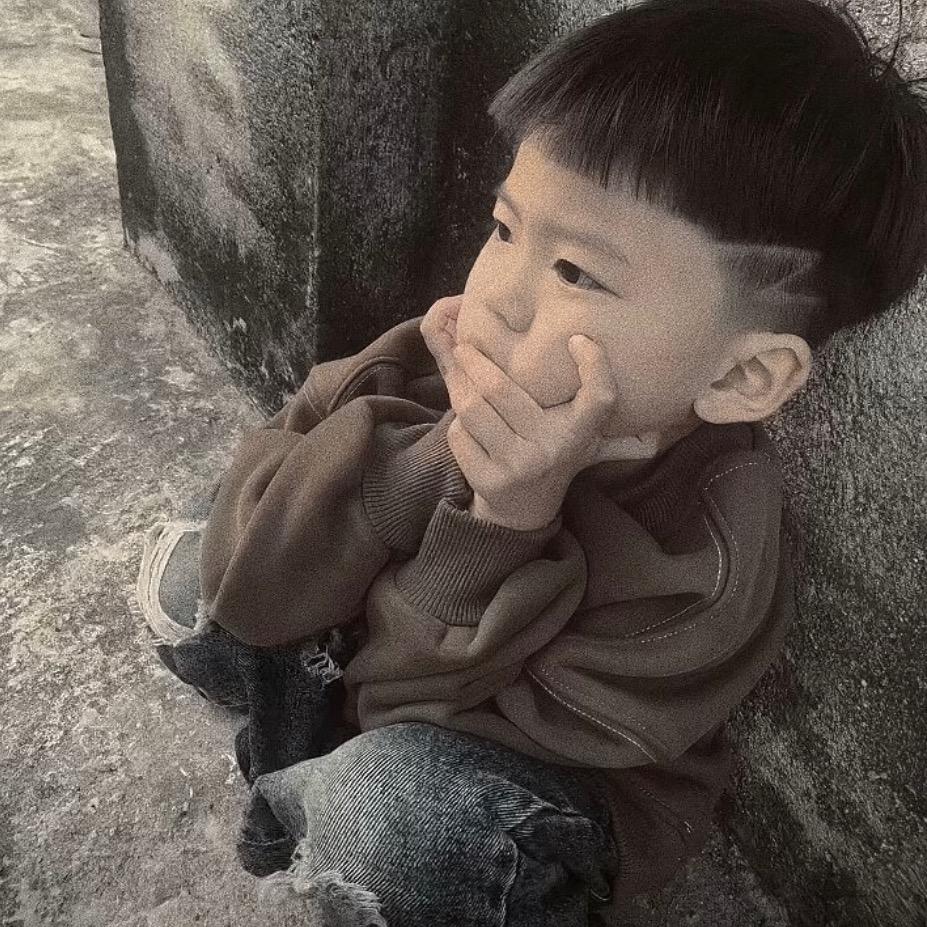 不吃香菜ㅤㅤㅤㅤㅤ