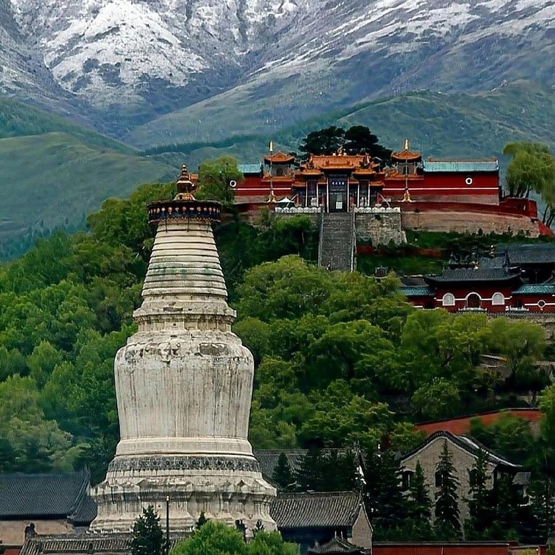 五台山状元楼饰品