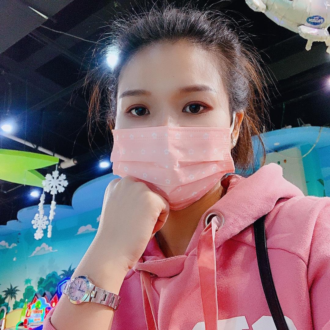 梅小主ಥ_ಥ👱‍♀️