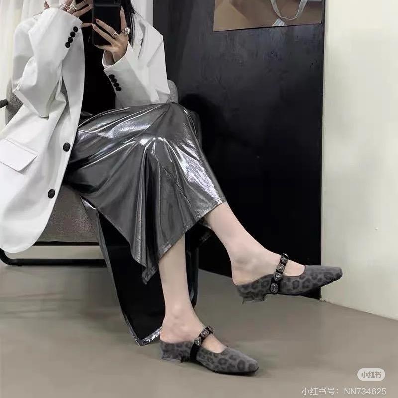 依依女鞋清货号的头像