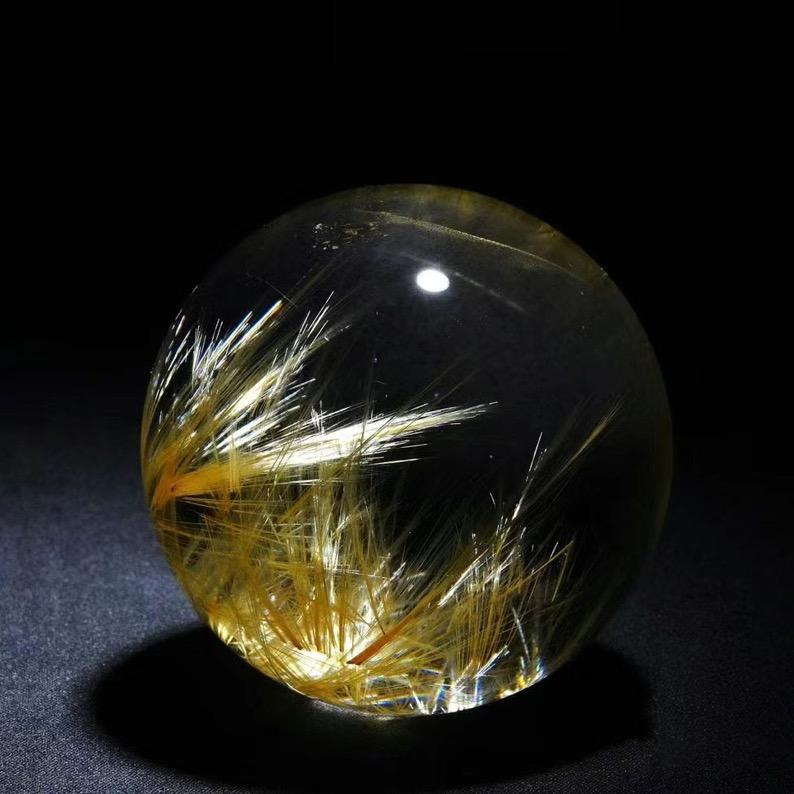 梦见水晶