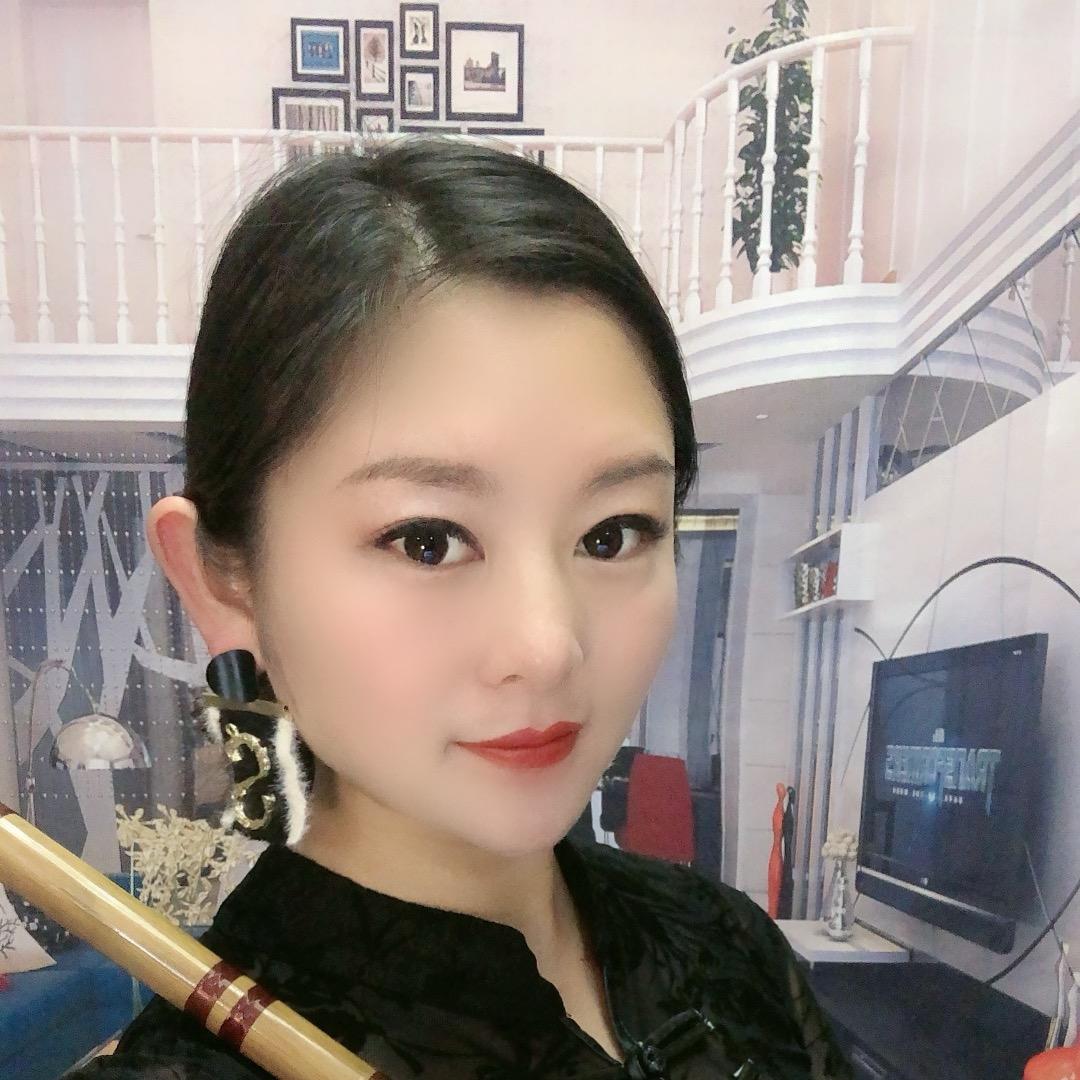 南京爱尚房车 孙静