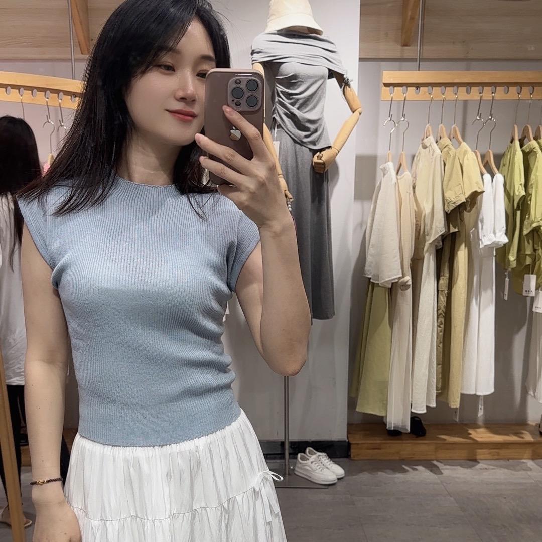 六六（女装）