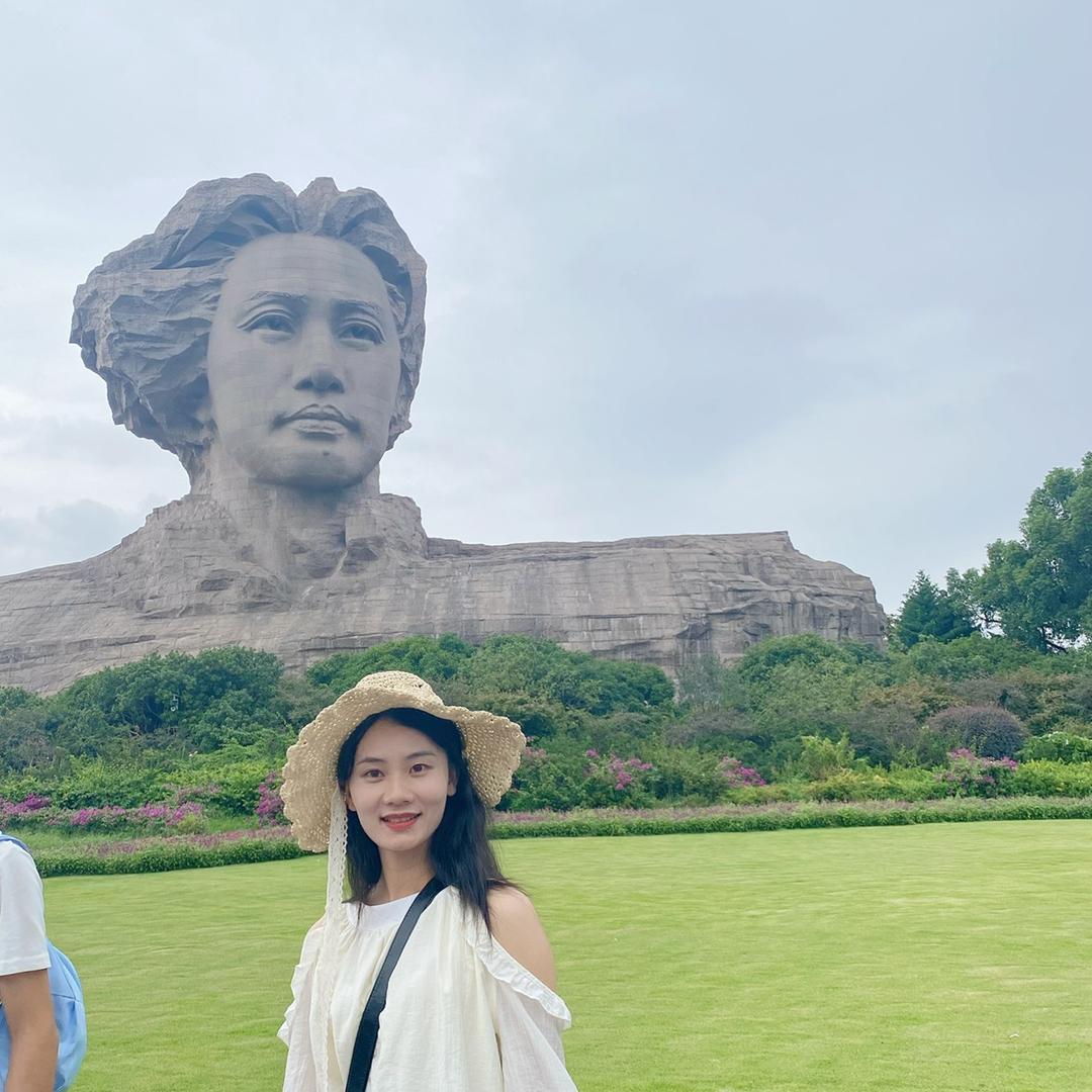 杨文文🌻