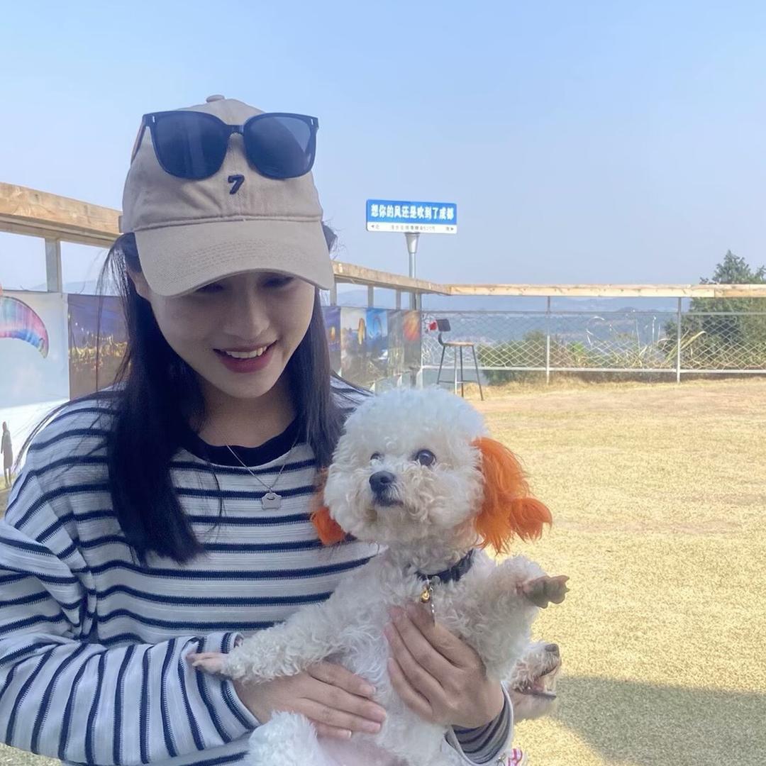 vivi💫