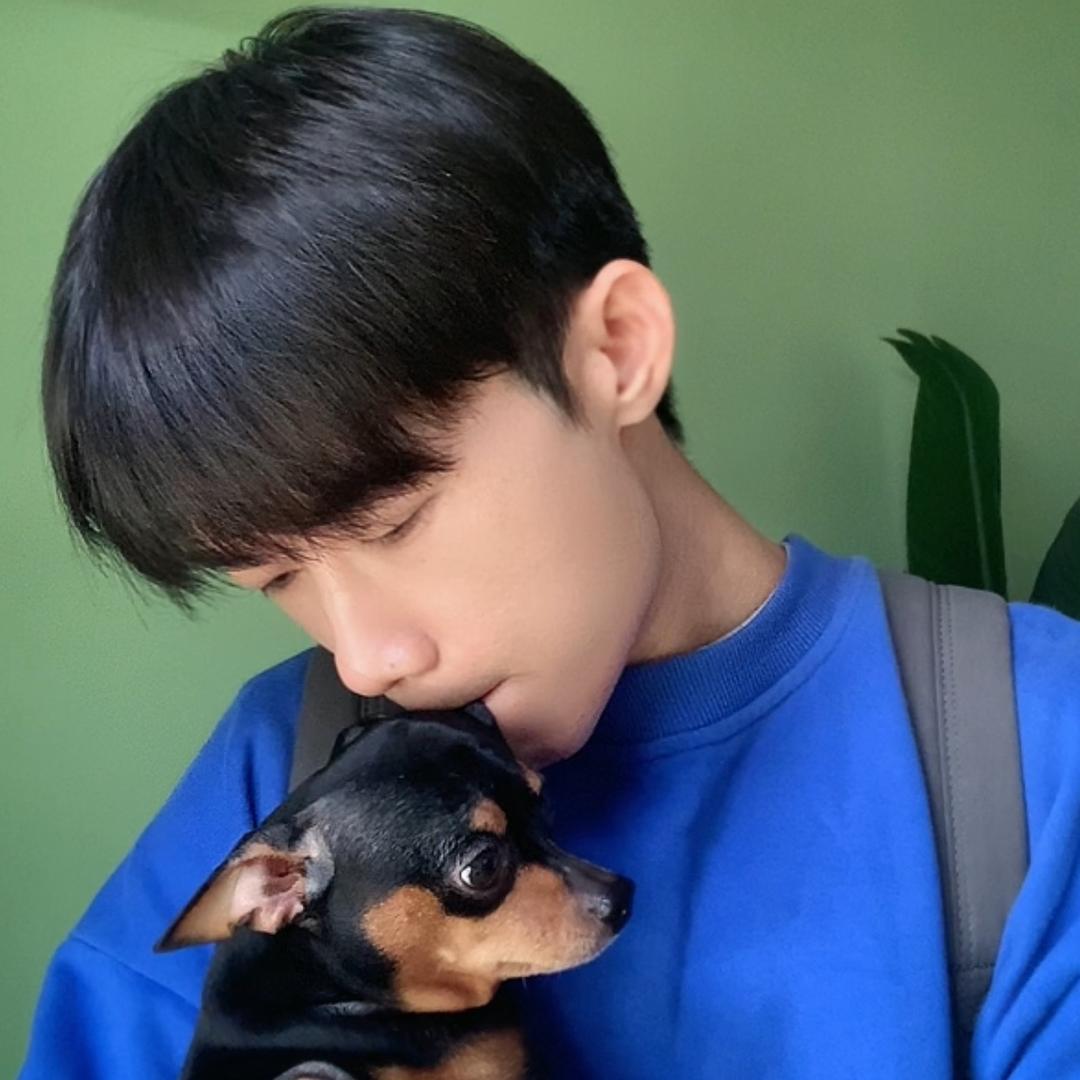 粉肠姐姐和豆丁弟弟