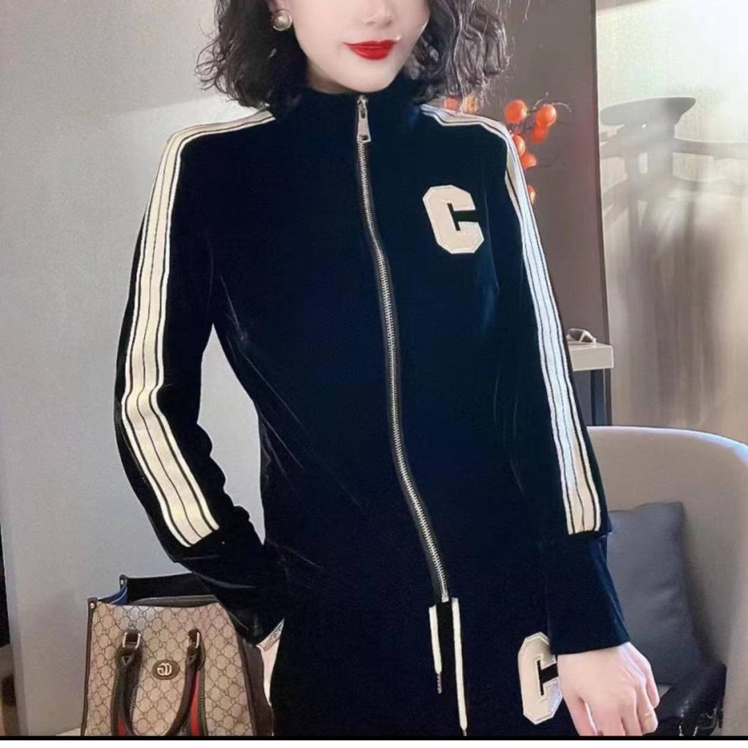 竑瞓篪服饰
