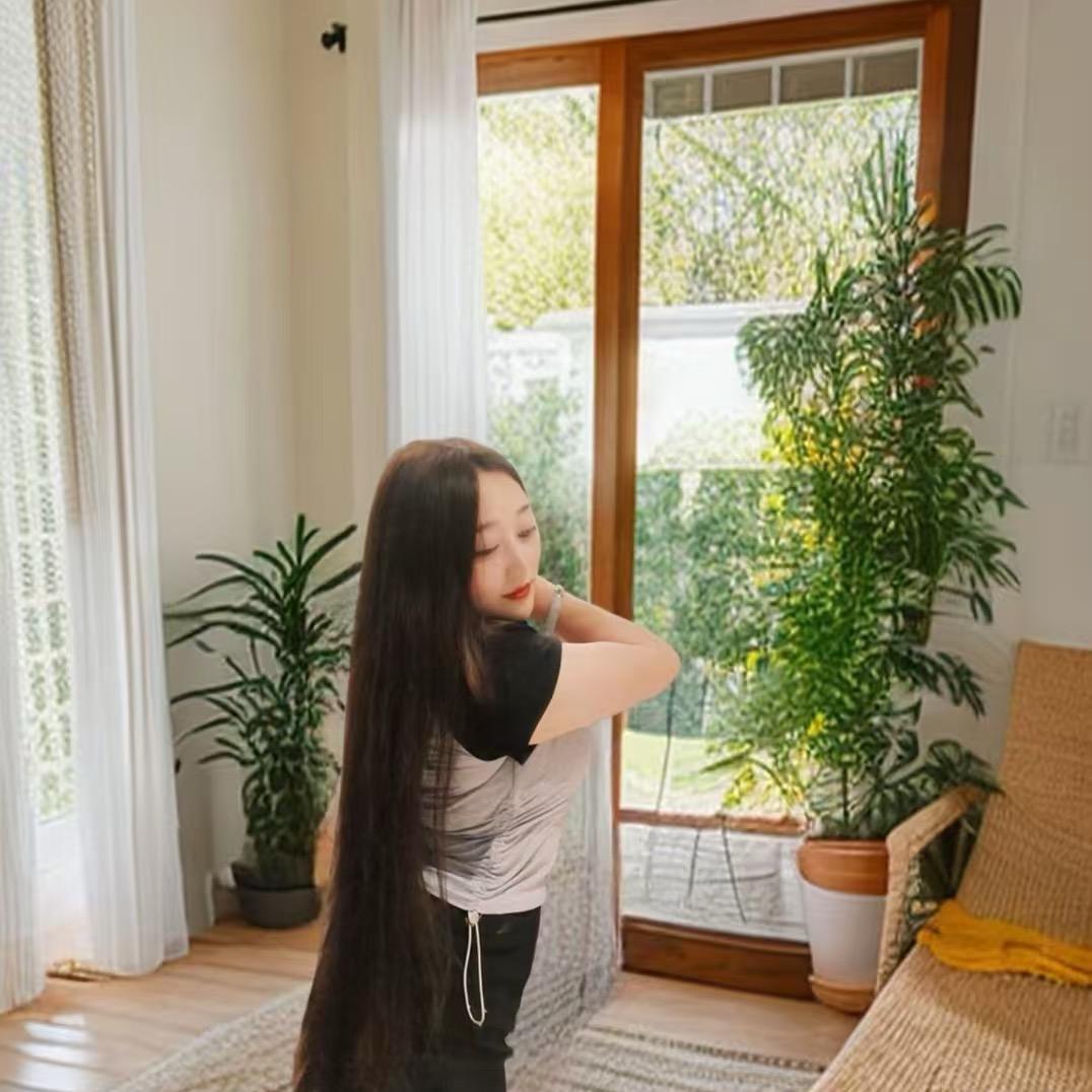 名汇阁（服装 珠宝）