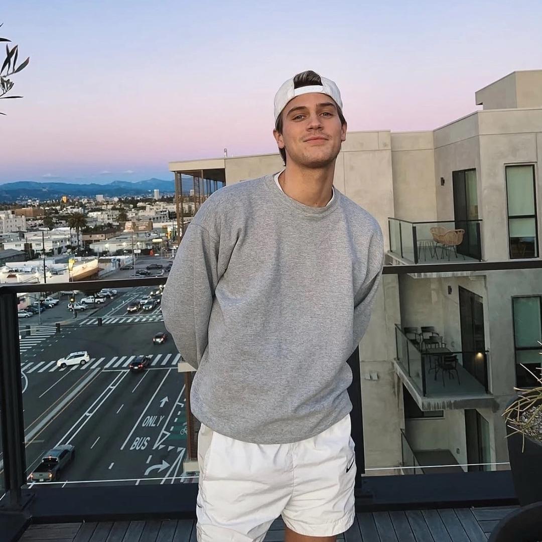 བློ་བཀྲ་🦅