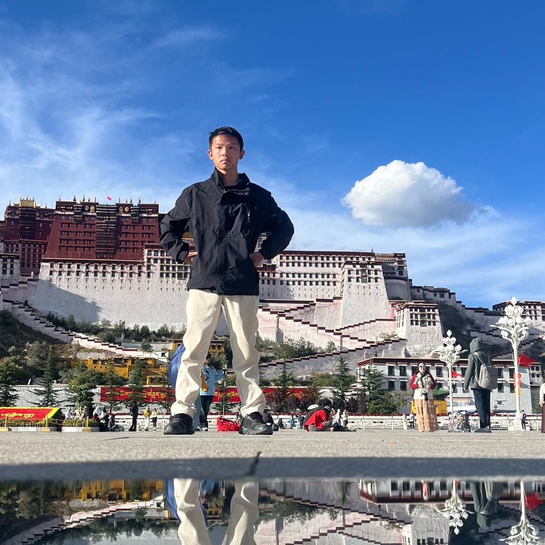 河南周口鹿邑离异小伙在西藏山南