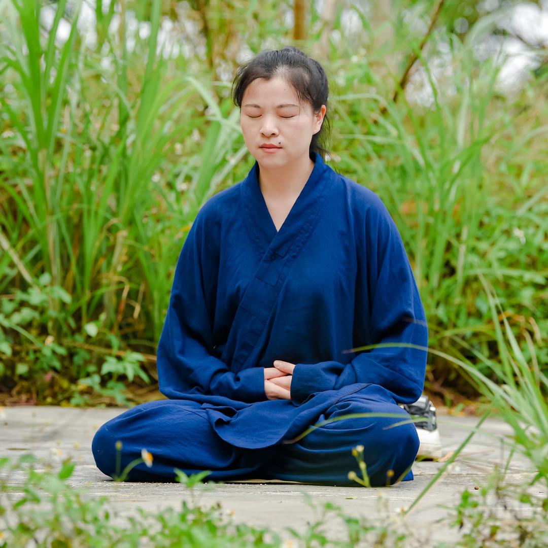 抱朴脊康堂～灵兮