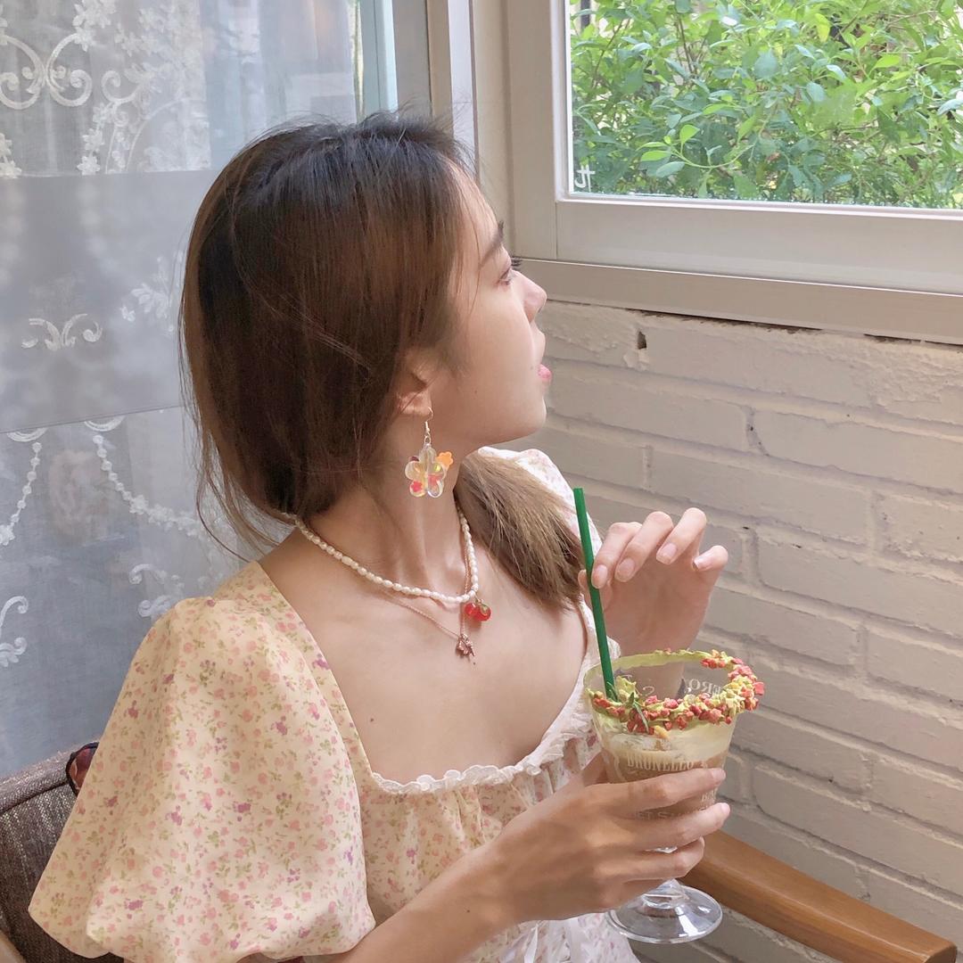 nicole