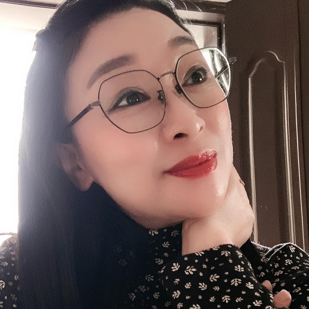 艳姐🌹🌹🌹