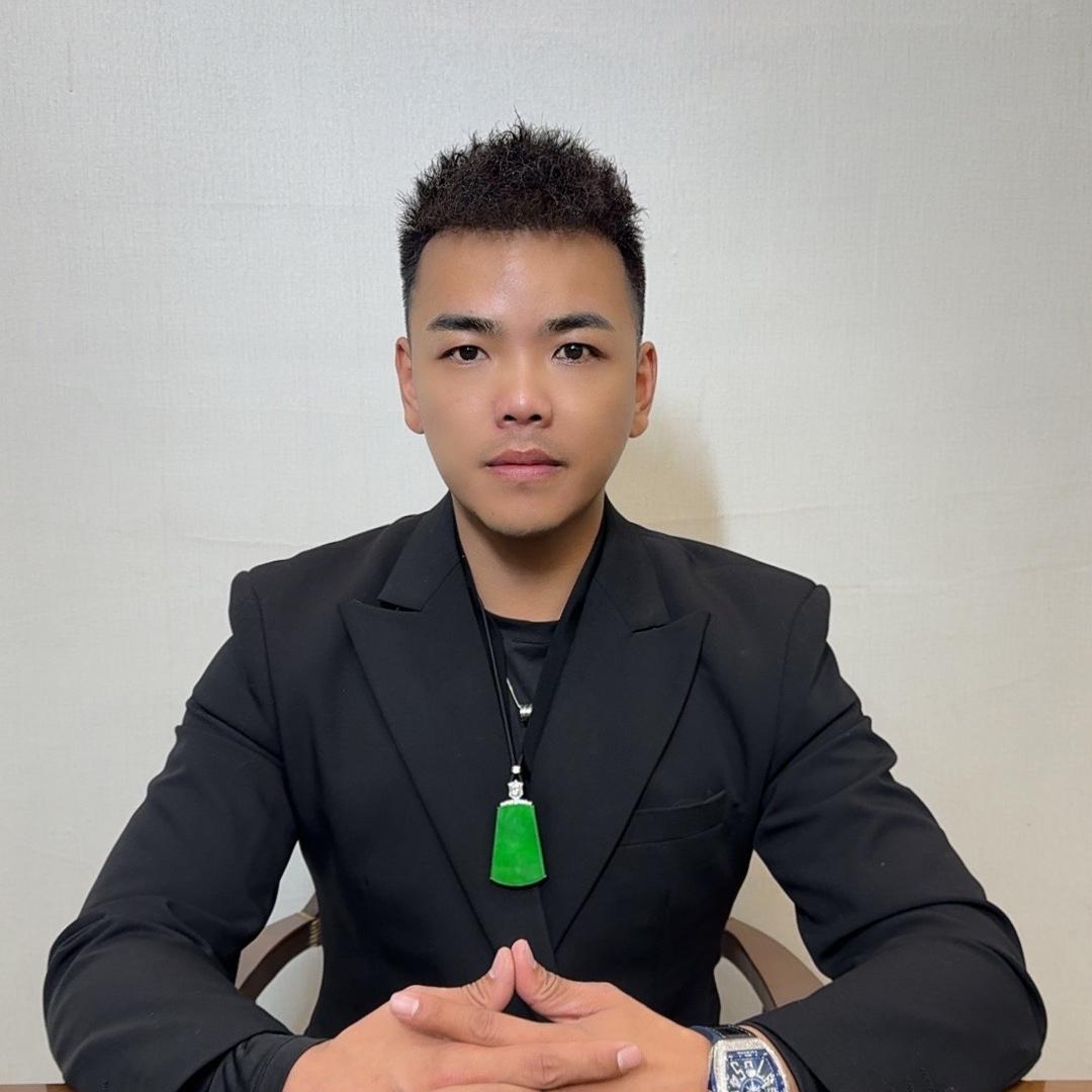 宝航翡翠店