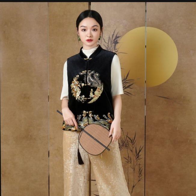 弗米妮服饰女装专卖店