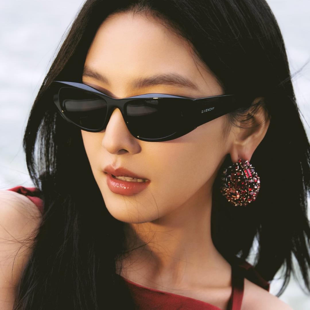 明天比老板有钱.