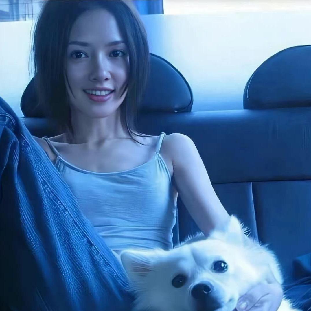 爱吃小白菜🥬