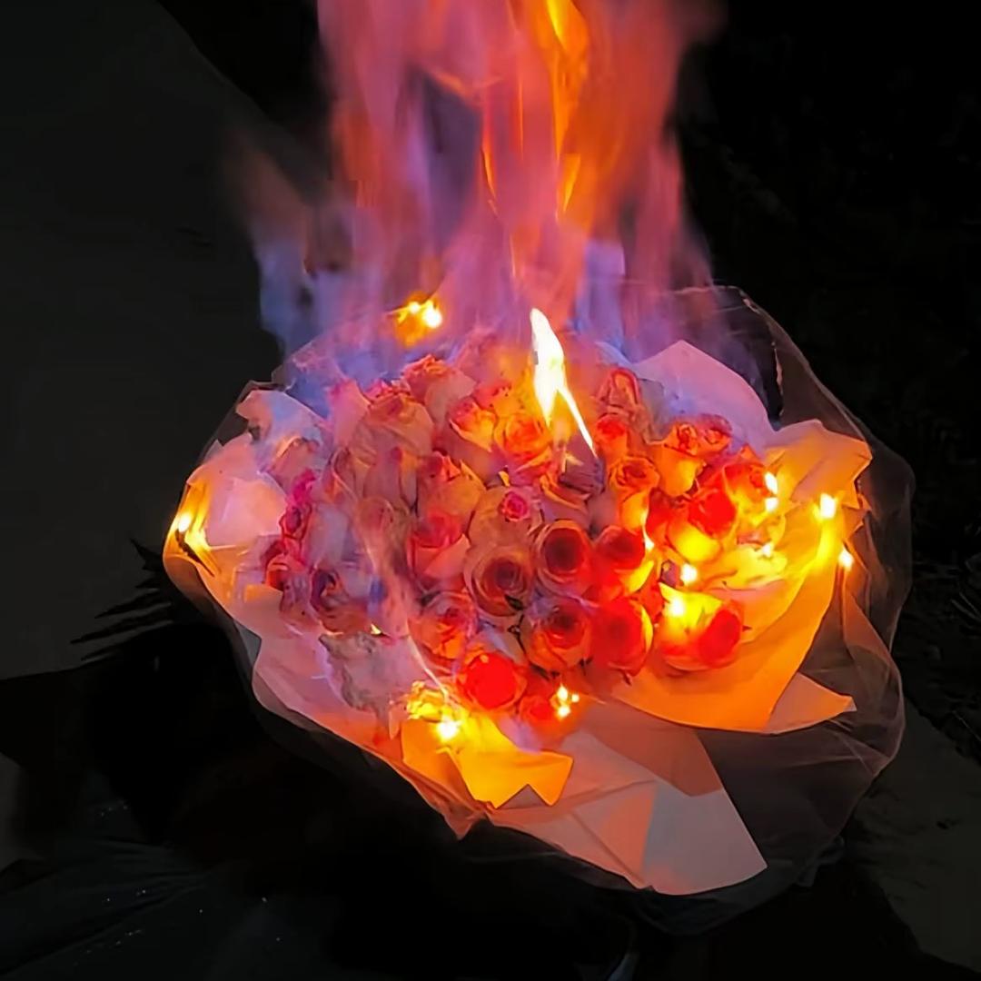 陷入深渊的彼岸花