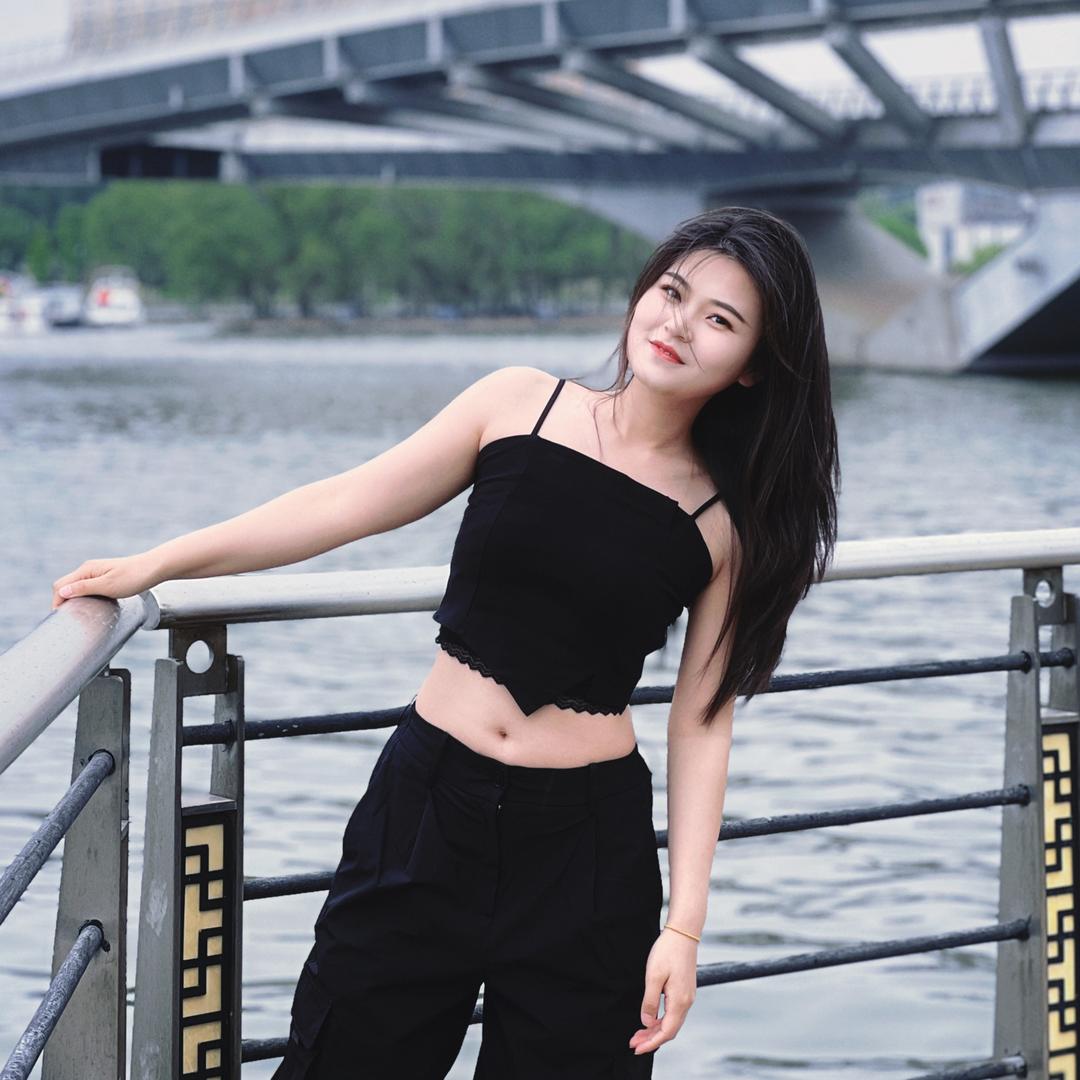 橘子姐姐吖