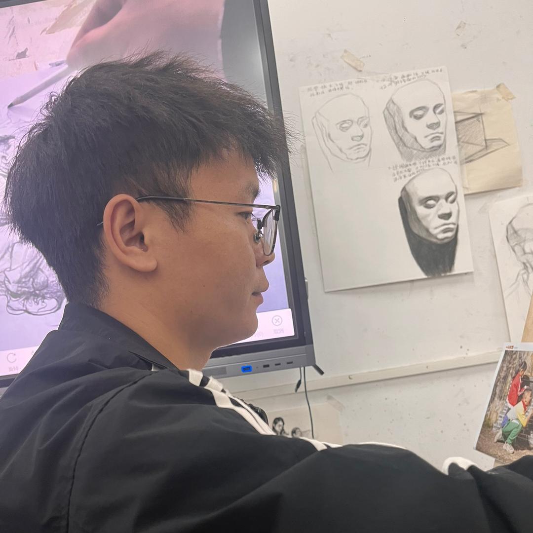 画画的锴哥