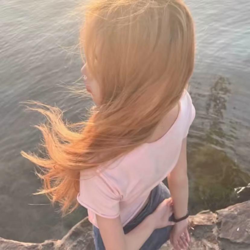 小魚干.
