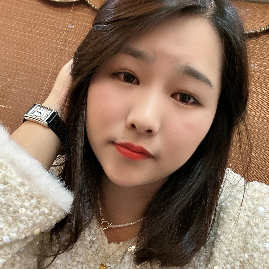 美丽小妞 启英装饰