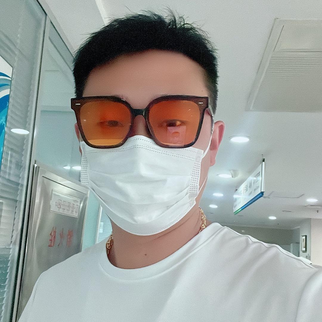 小帆仔✌️