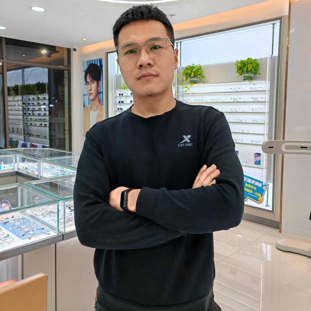 武穴大吴说眼镜