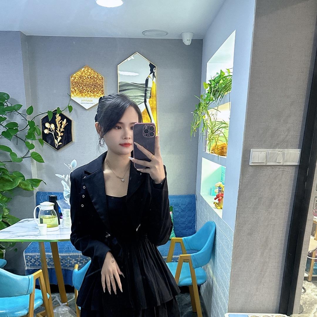 小任性妹妹