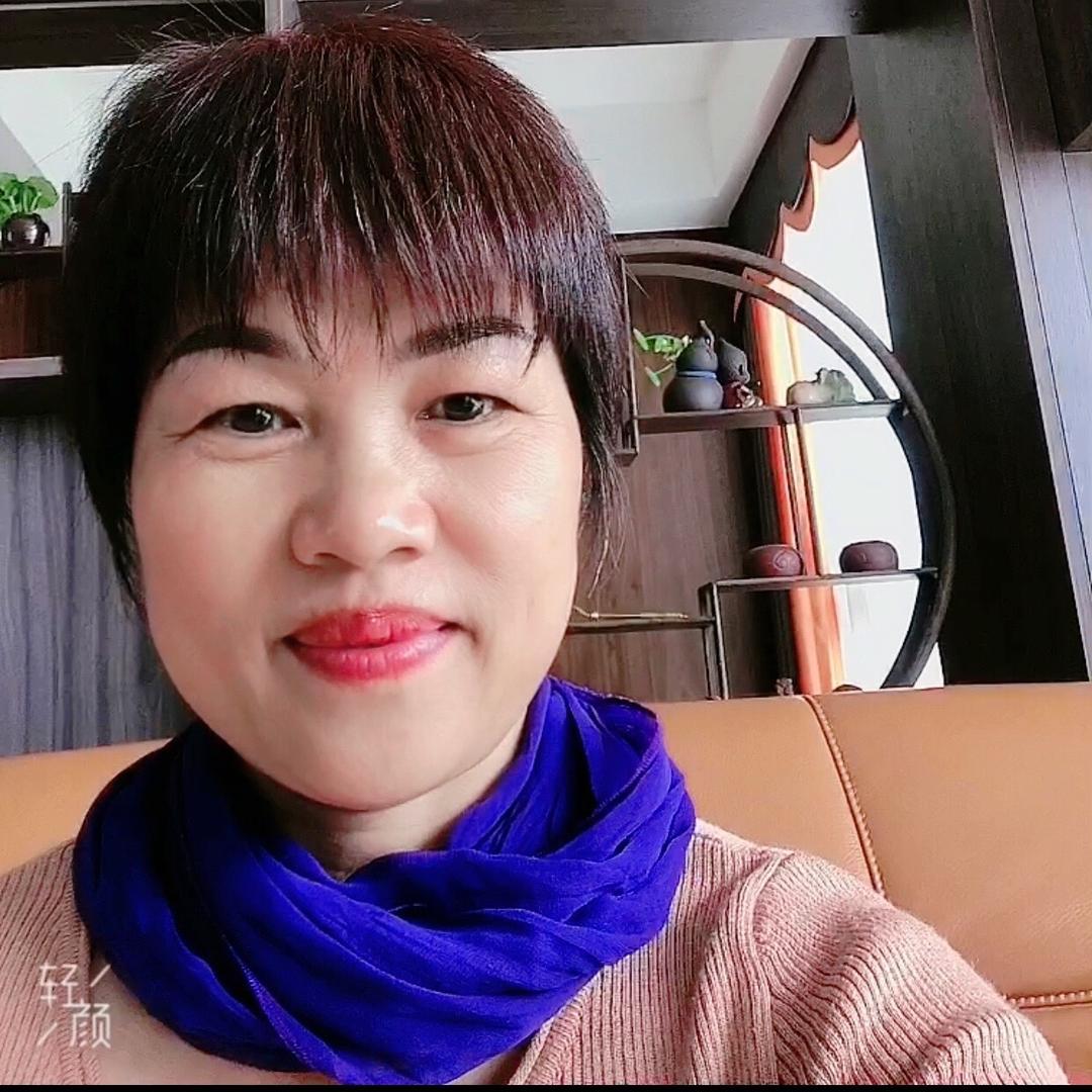 秀姐百搭服装
