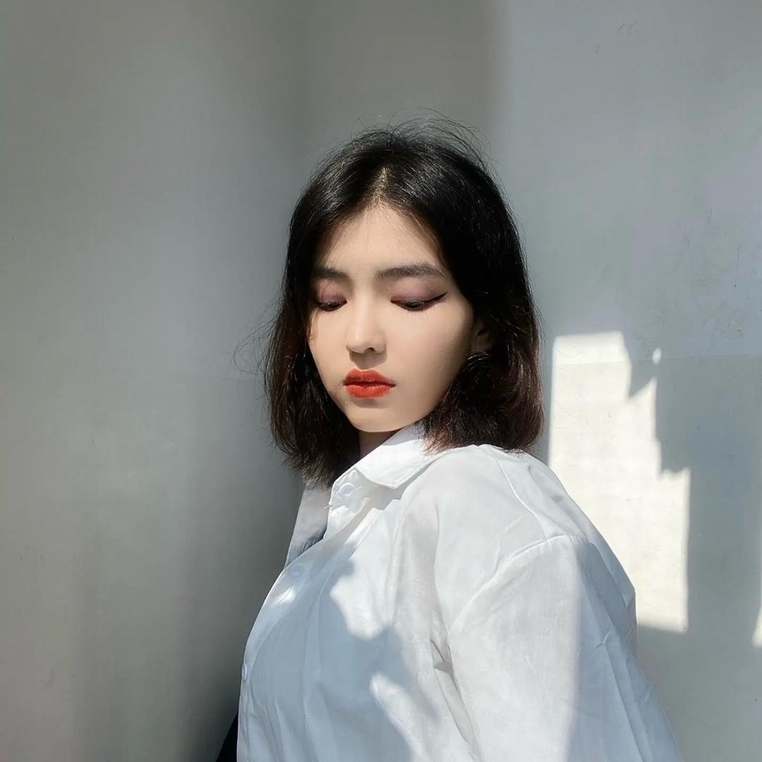 ᴹᵁᴺᴬᵂᴬᴿ