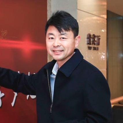 给孩子撑腰的谢老师