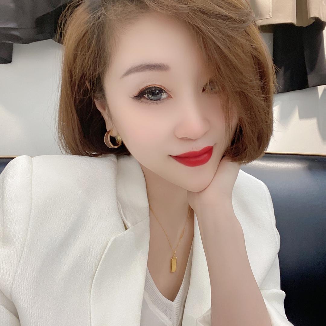 妍初